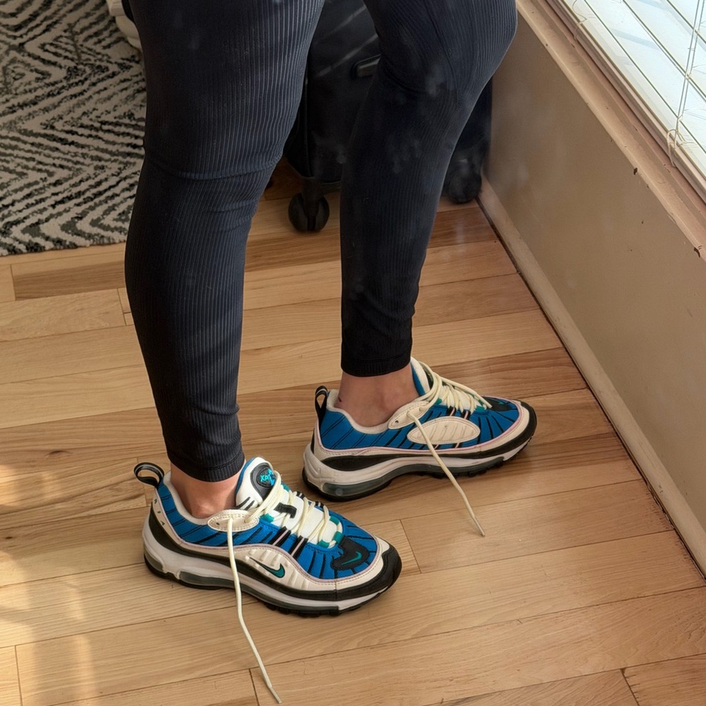 Nike Women's Air Max 98 sneakers in the Blue Nebula/Radiant Emerald colorway. - Picture 3 of 8